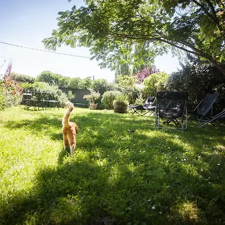 La Paumanelle Bed & Breakfast