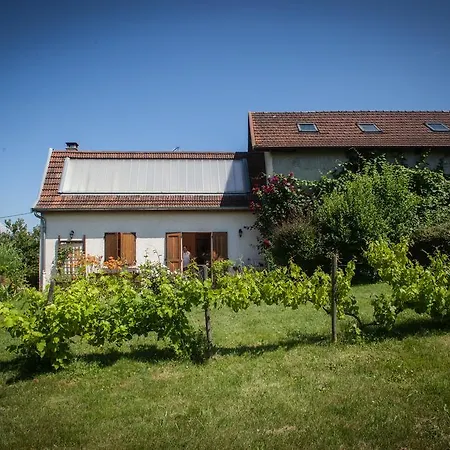 La Paumanelle Bed & Breakfast 3*