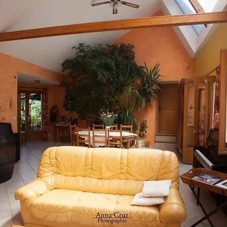 La Paumanelle Bed & Breakfast